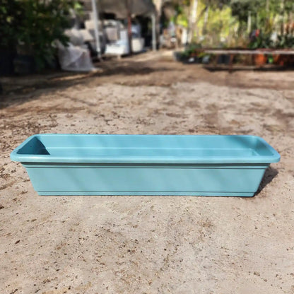 Пластиковый горшок для растений, белого цвета, ширина 20, длина 90, высота 20. 