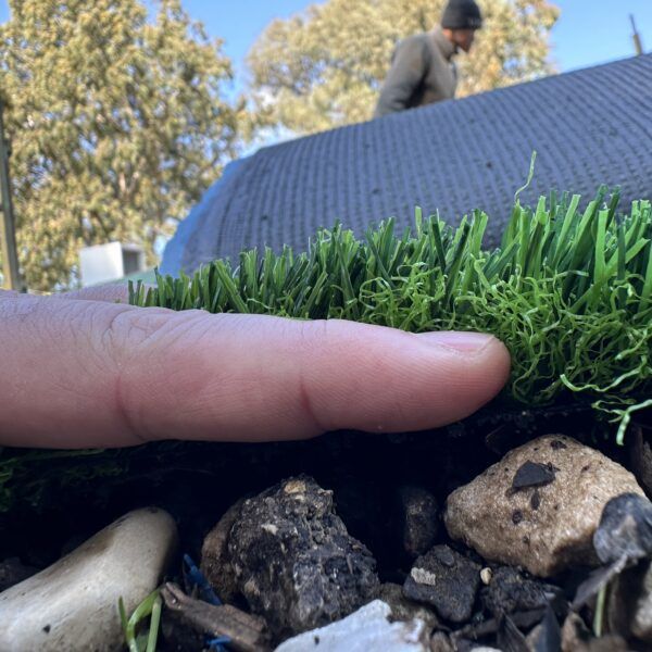 דשא סינטטי ״קולוסאום״ רוחב 5 מטר גובה 38 מ״מ
